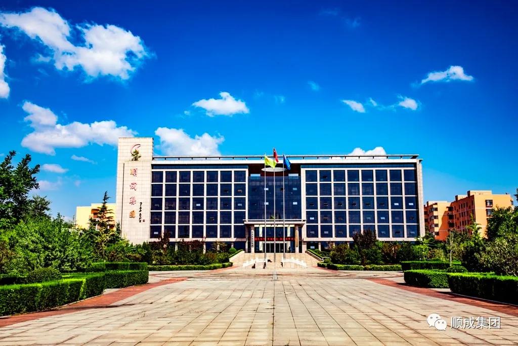 洪水无恋人有爱 同甘共苦渡难关Z6人生就是博集团捐款200万元增援抗洪救灾